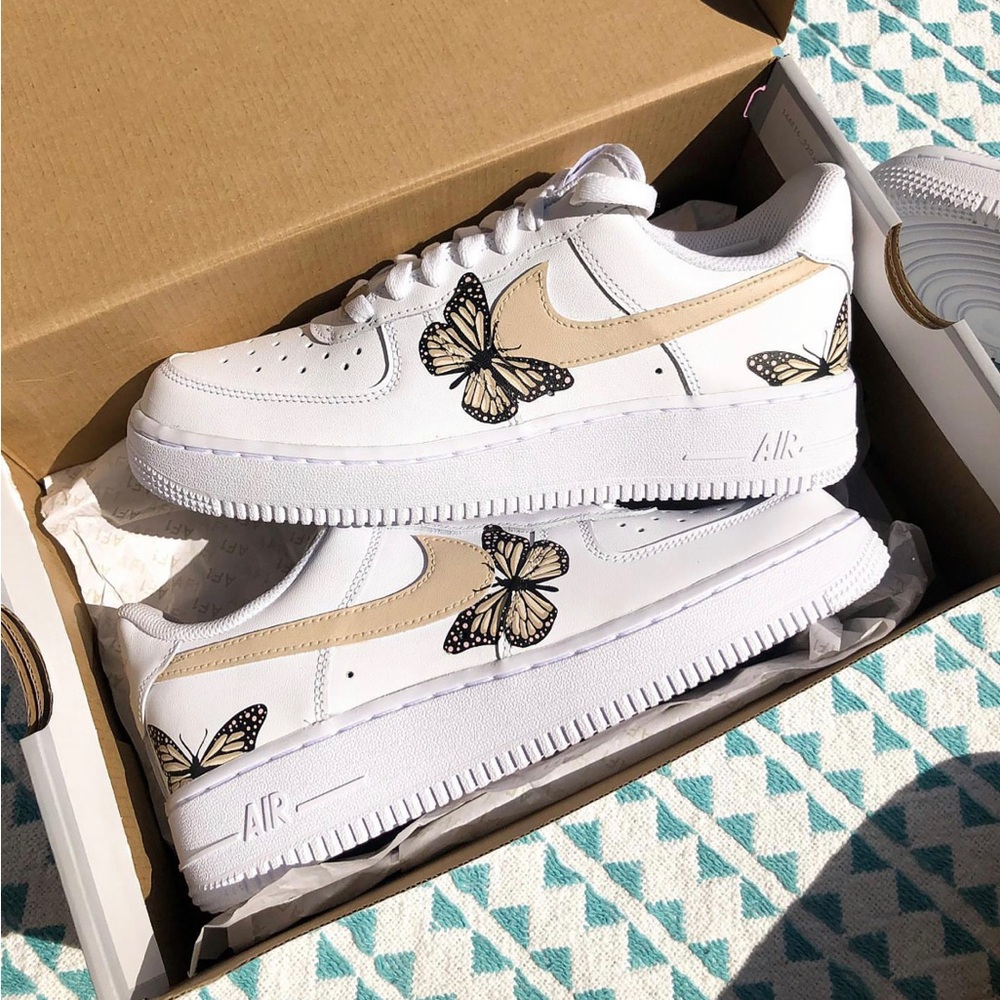 Butterfly color check Air Force 1 Sneakers - Picture 4 of 4